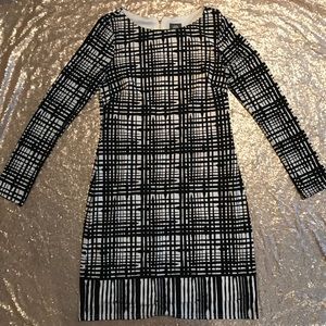 Vince Camuto black and white dress